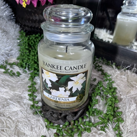 *RARE* Black Label Yankee Candle Gardenia 22 oz - Picture 2 of 10
